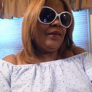 Meet your Posher, Sonia